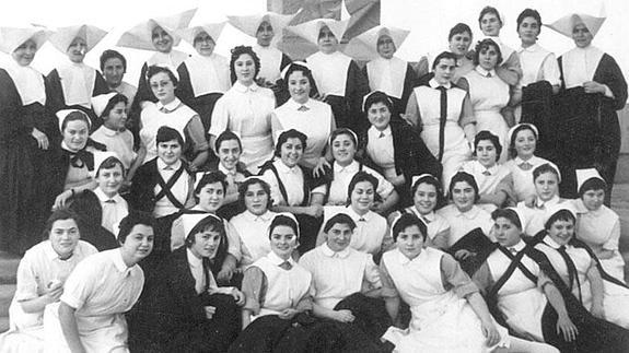 Monjas en la historia de la enfermeria, hospitales de la iglesia